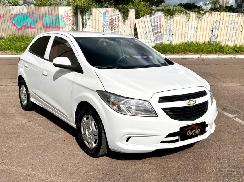 GM Chevrolet ONIX HATCH Joy 1 0 8V Flex 5p Mec 2017 2017 Op o 