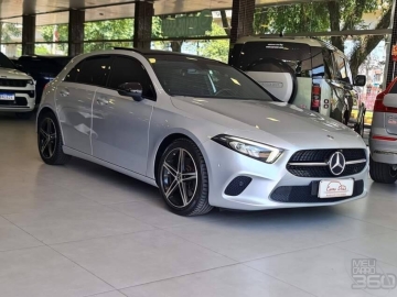 Mercedes-Benz A 250 2.0 TB Hatch Vision