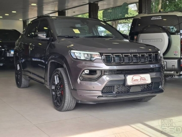 Jeep COMPASS Black Hurricane 2.0 4x4 TB Aut.