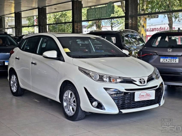 Toyota YARIS XLS 1.5 Flex 16V 5p Aut.