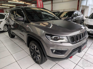 Jeep COMPASS TRAILHAWK 2.0 4x4 Dies. 16V Aut.